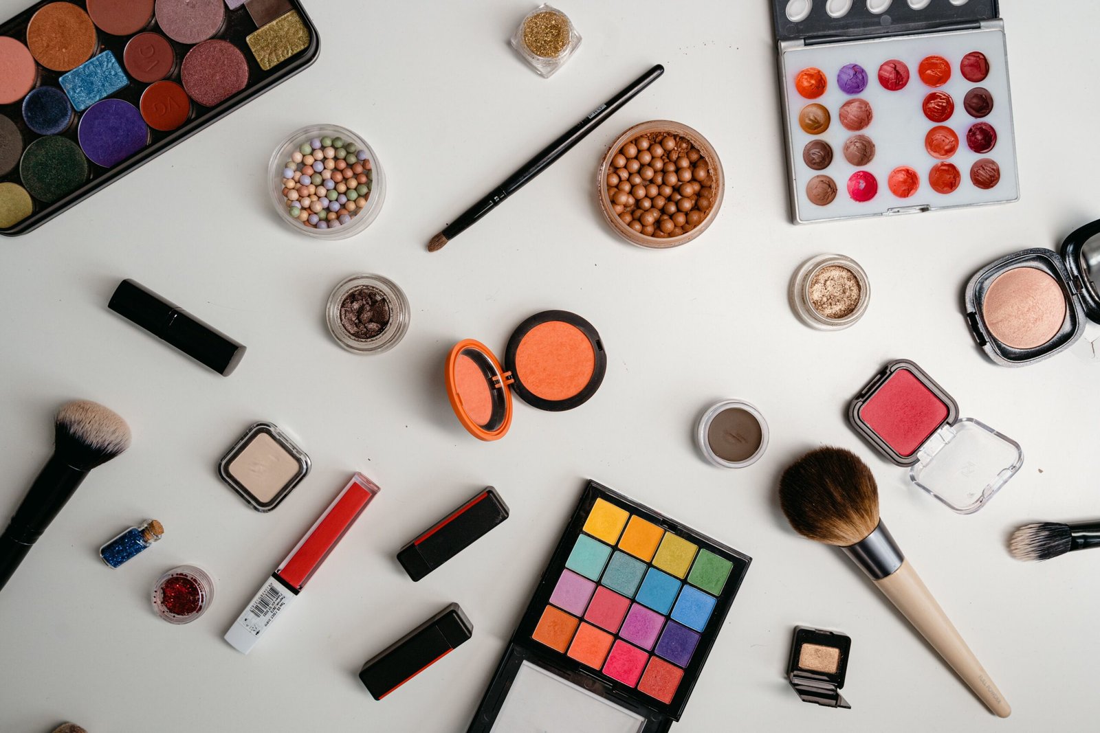 How to Build a Low-Maintenance Beauty Routine When You’re Always Busy